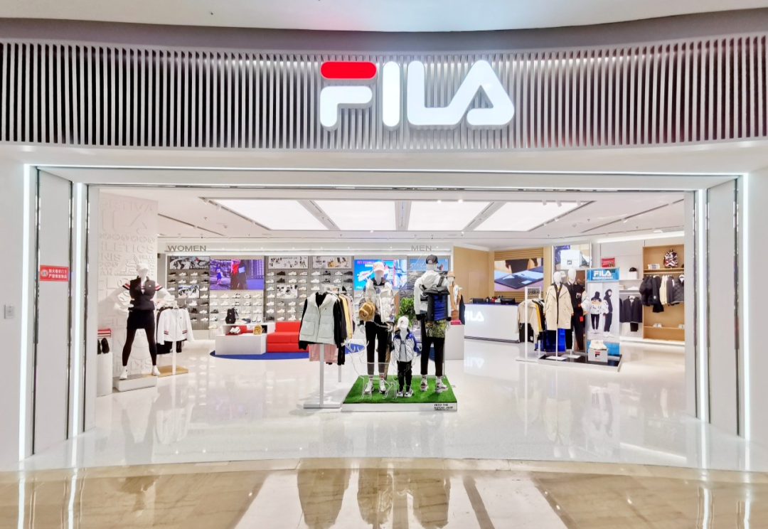 fila位于厦门湖里万达广场的门店/图源:fila