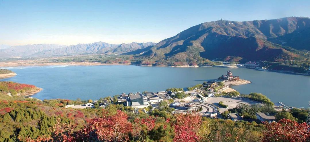 十三陵水库秋色