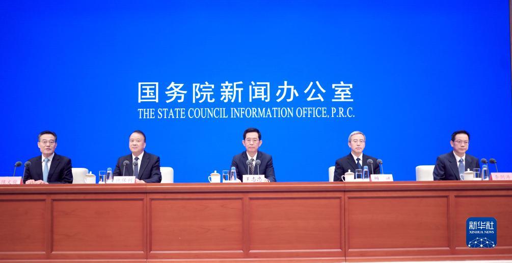 权威部门话开局丨防风险,保安全,护稳定,促发展——公安部有关负责人