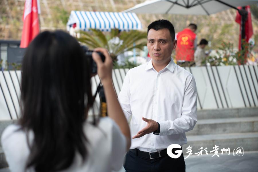 冯伟介绍贵州桥梁