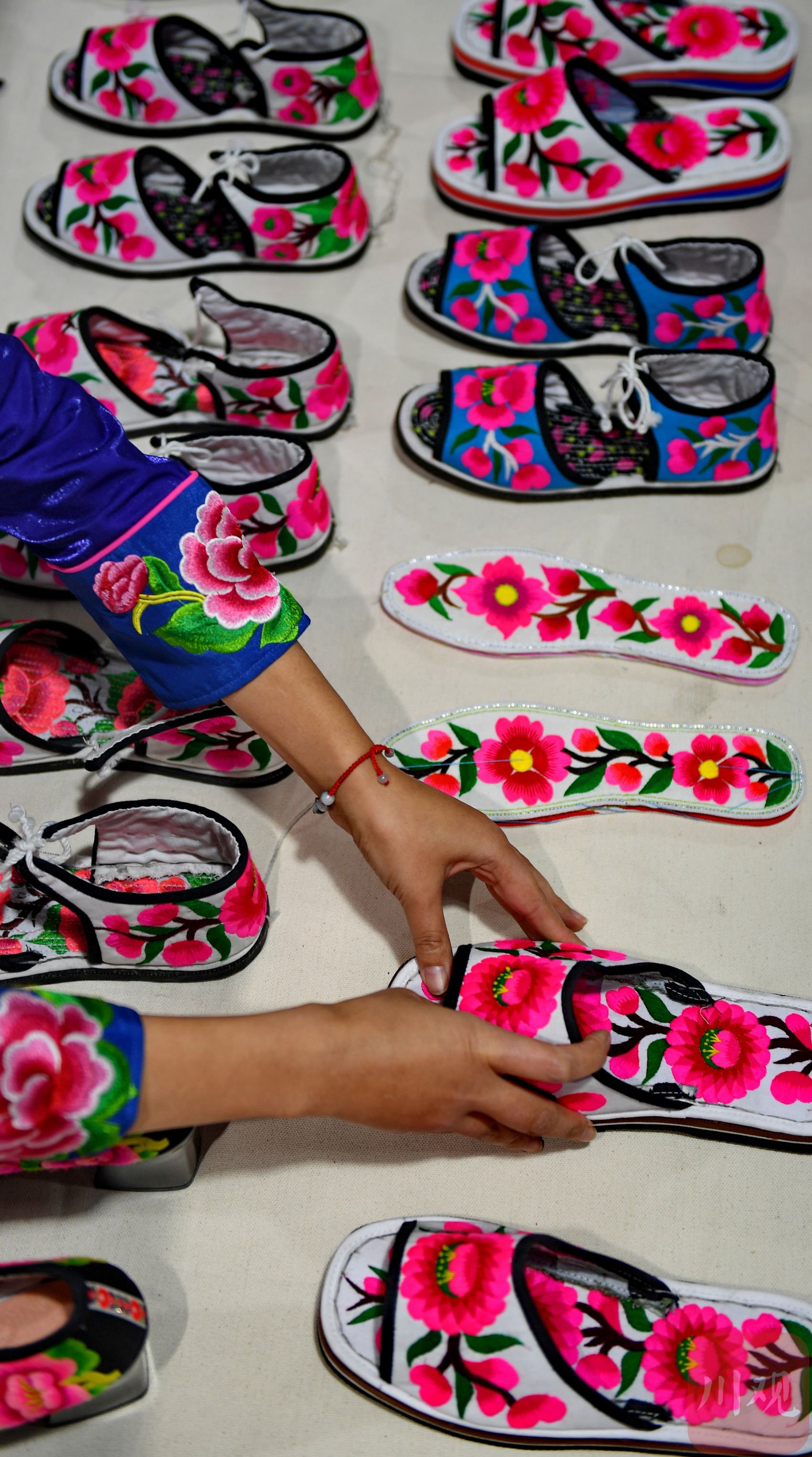 图集丨汶川羌绣培训班上学技艺