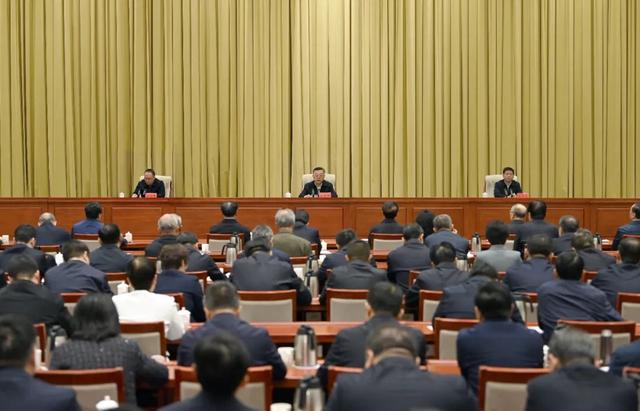 38岁升副部,他履新山西省委书记|山西省_新浪财经_新浪网