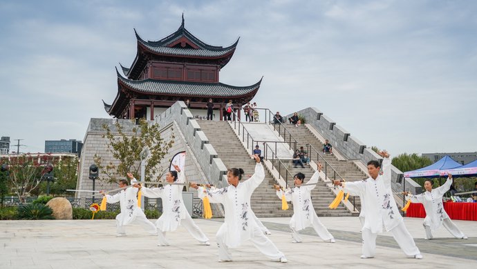 全球为何有5亿人热爱并参与？这本《太极拳科学原理》新书尝试给出答案……（燃爆了）太极拳管用吗，