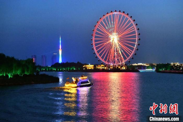 菏泽市成武县文亭湖夜景.成武县委宣传部供图