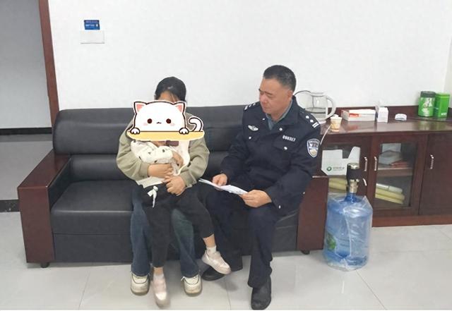 女子2次偷渡缅甸务工还生下女儿,担心孩子无户口长期滞留,民警协调将