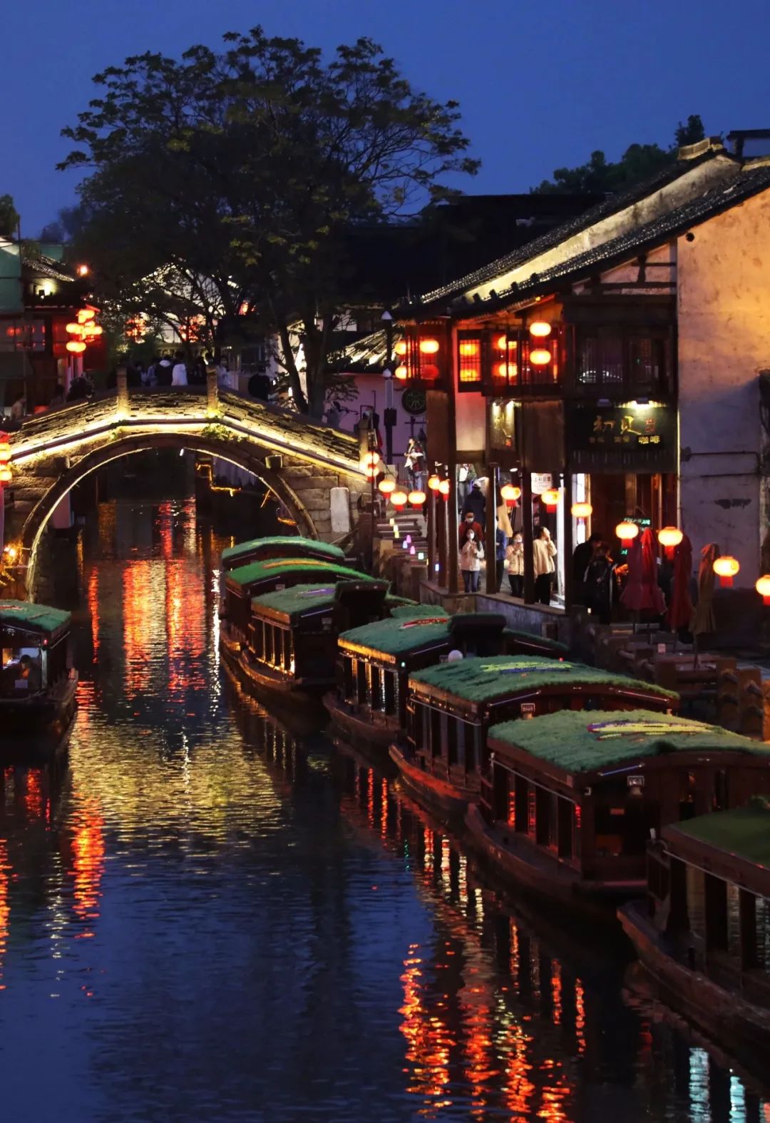 平江路夜景(图片来源:平江历史文化街区)