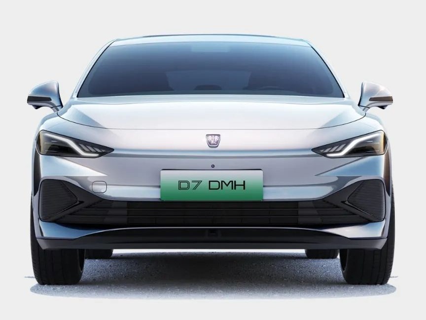 荣威D7定位中高级轿车,即将上市