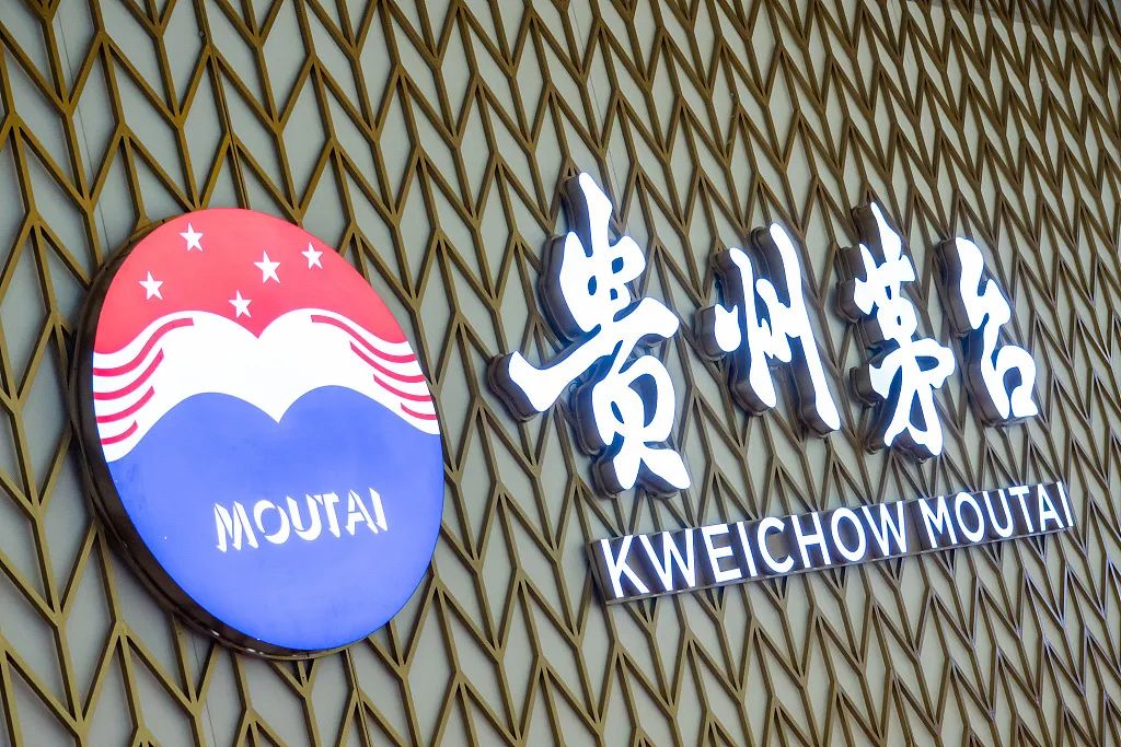 日赚2.3亿却背6500亿债，宁德时代的钱，到底花在了哪？