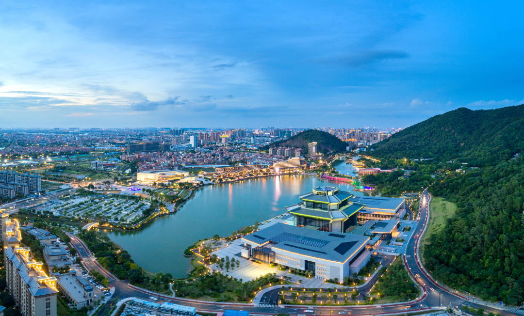 西樵巡游路线将从听音湖的听音广场出发.