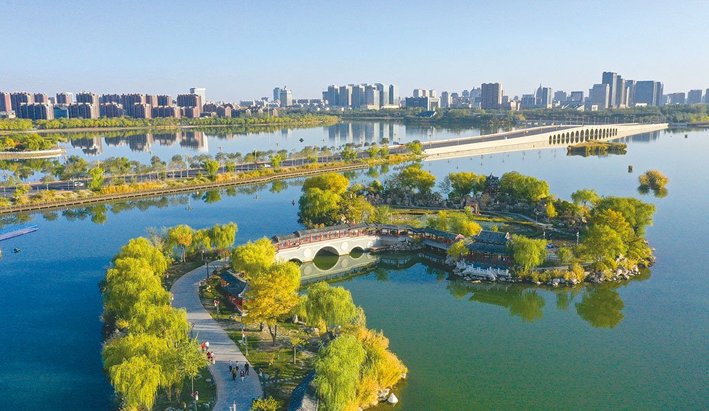 宁夏回族自治区银川市阅海公园秋景|秋景_新浪财经_新浪网