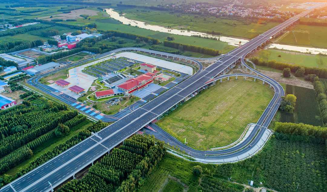 河北省首个开放式服务区正式亮相|河北省_新浪财经_新浪网