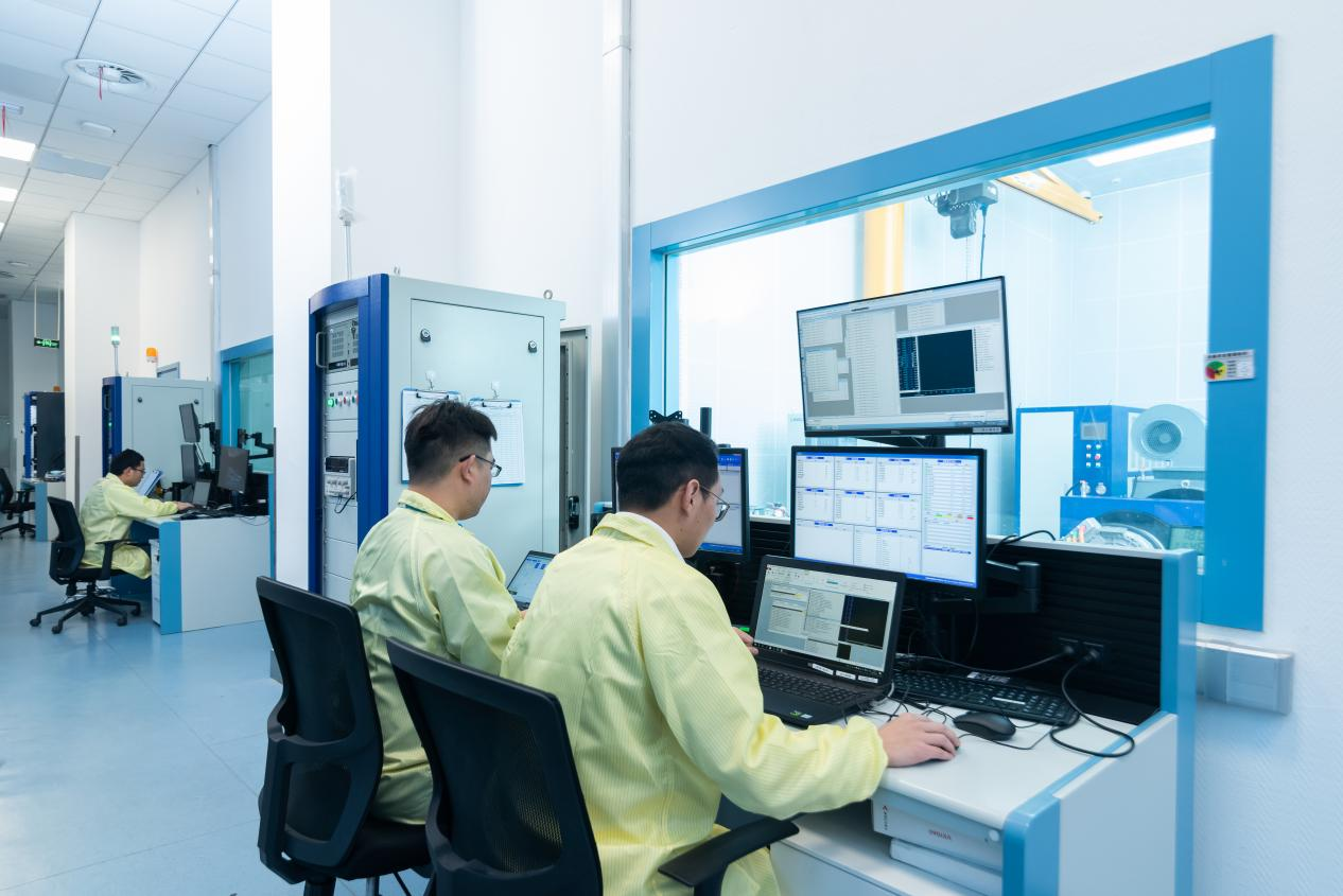 构筑汽车电子开放服务生态，全价值链平台赋能产业革新