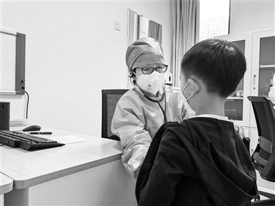 支原体肺炎相关热点问题,本报记者专访北京市垂杨柳医院儿科主任高捷