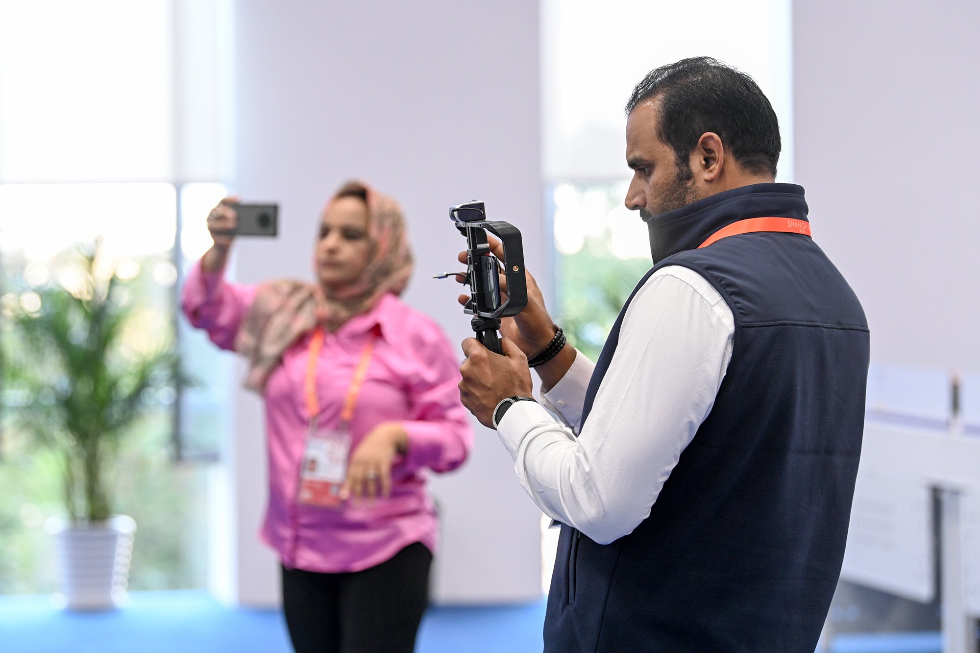 亚洲欧美经济合作迎来新机遇，三方携手推动区域一体化进程，共同应对全球市场挑战，开启互利共赢发展新篇章。