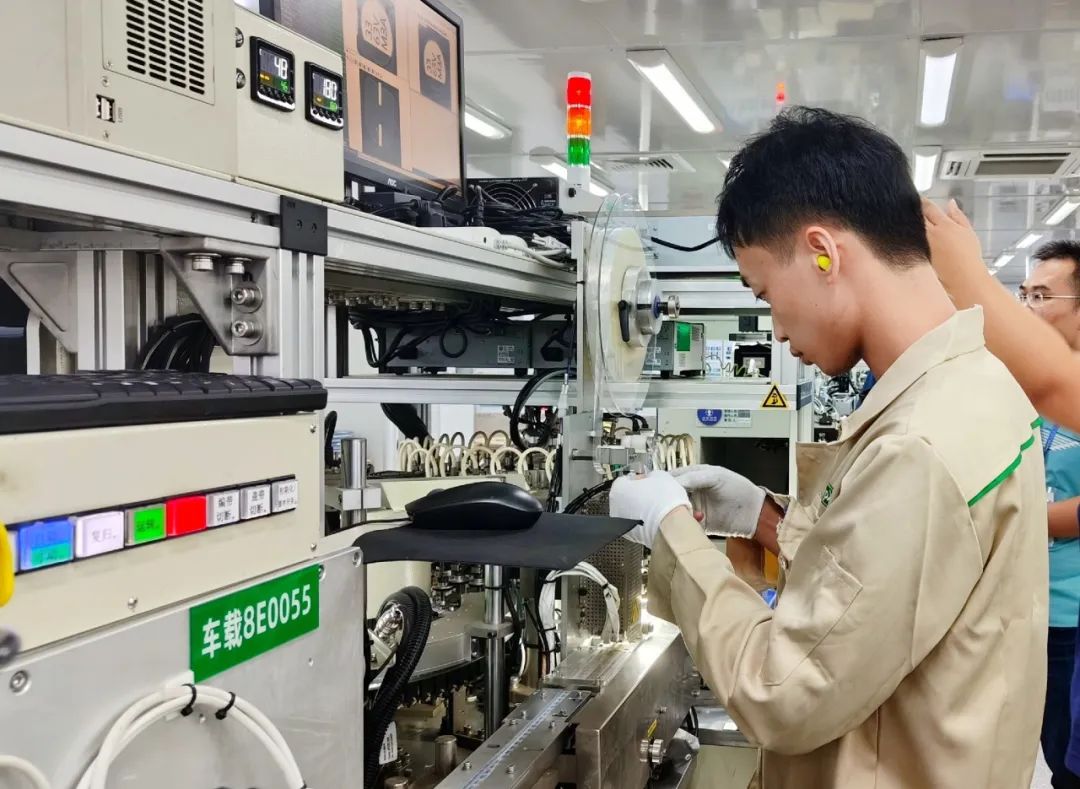 丰宾电子生产车间(图片来源:晶报)