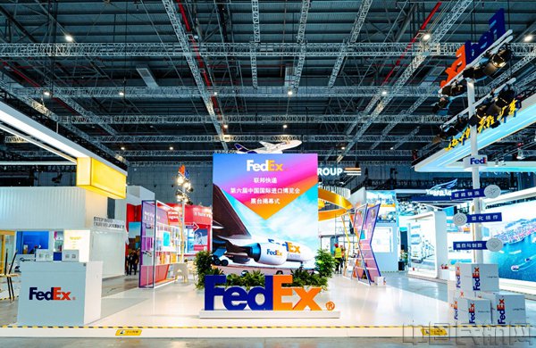 �����������������չ̨