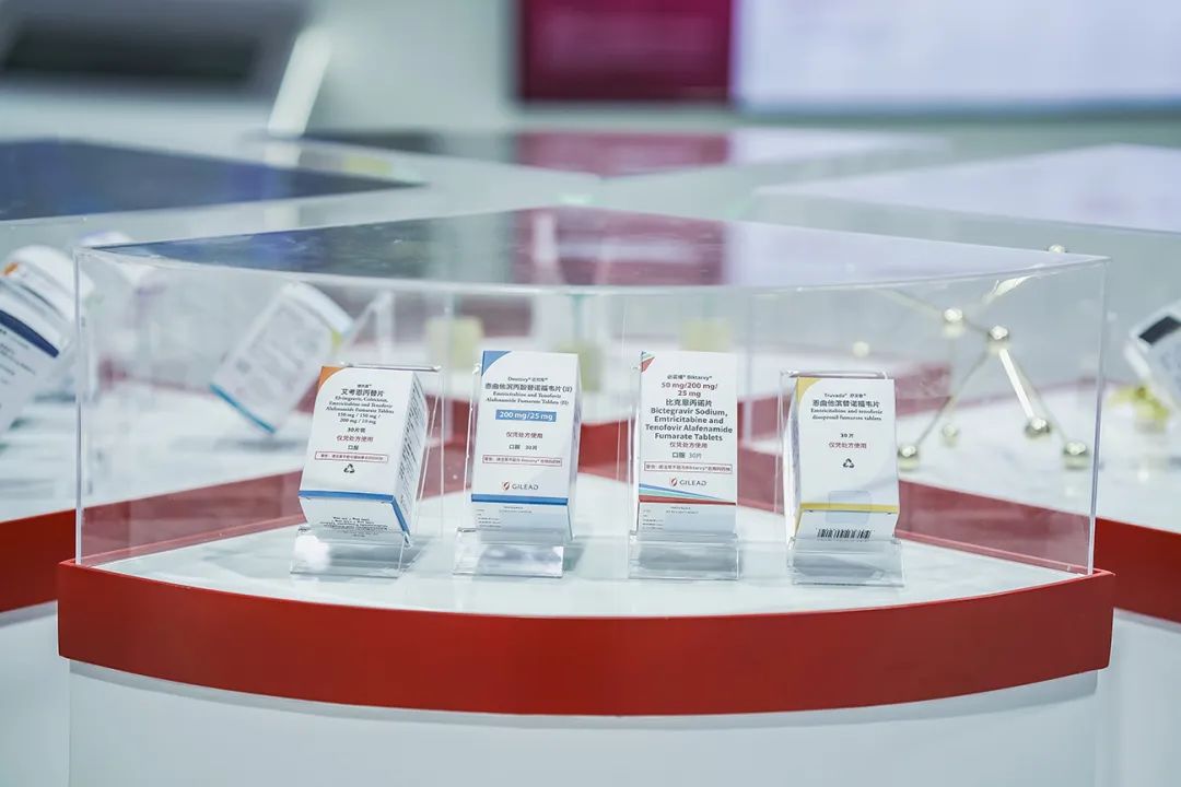 吉利德科学亮相第六届进博会,首次揭秘多款明星产品背后创新科技|进博