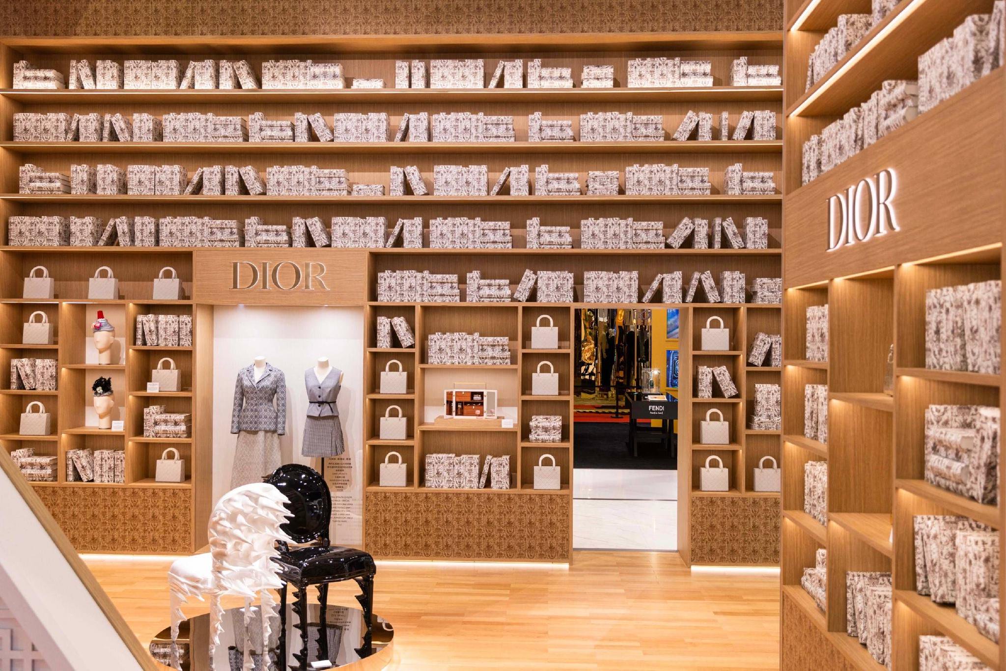 再次参展进博,lvmh讲述中国故事,推进国际交流|lvmh集团_新浪财经