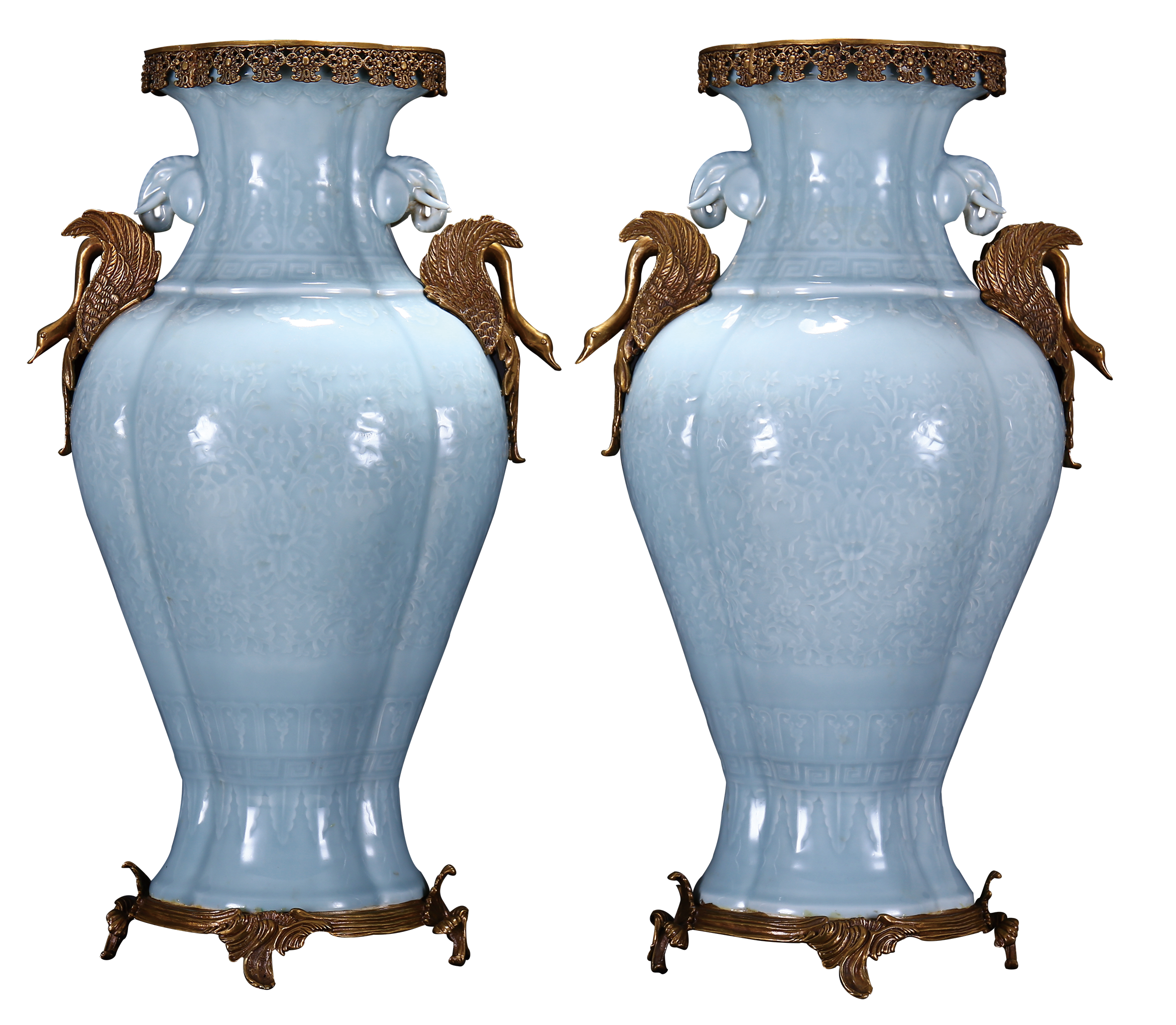 华彩丝路 艺结五洲丨一起品鉴第六届进博会艺术精品专区