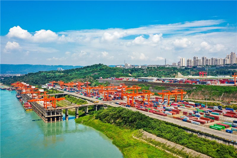 果园港.两江新区融媒体中心记者 蓝天 摄