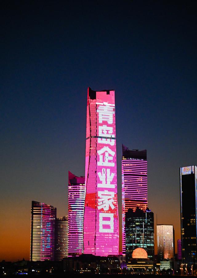 荣誉排行榜_金球奖完整排名:梅西夺魁,哈兰德第二,姆巴佩第三