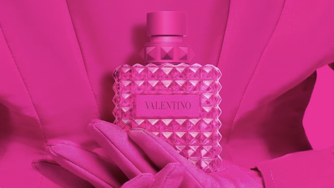 芦丹氏全新车载扩香器,华伦天奴美妆首款粉色异境香水|是日美好事物