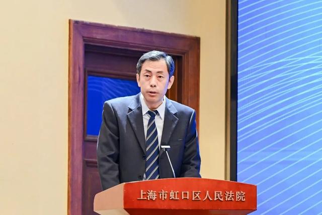 上海市证监局党委委员,副局长安永勇,上海资产管理协会秘书长韩康