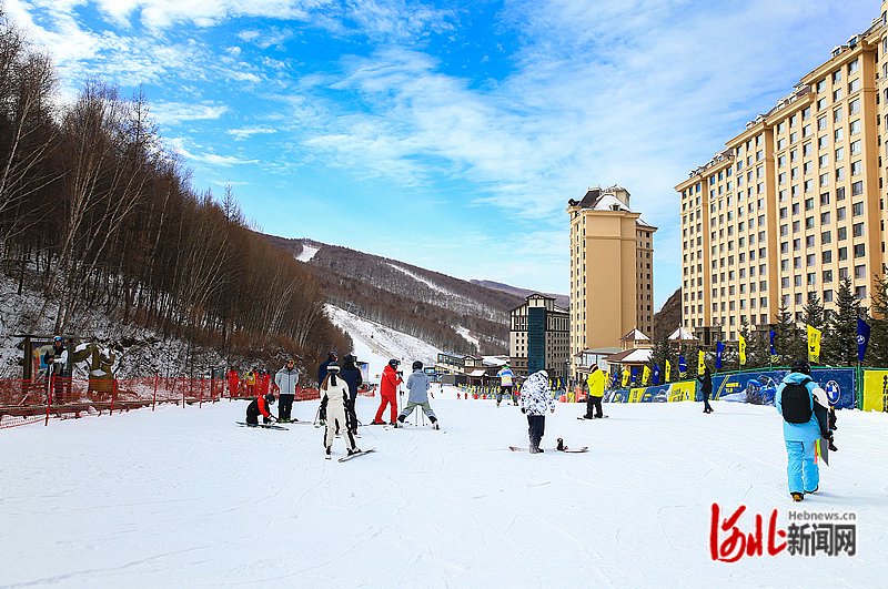 万龙滑雪场供图