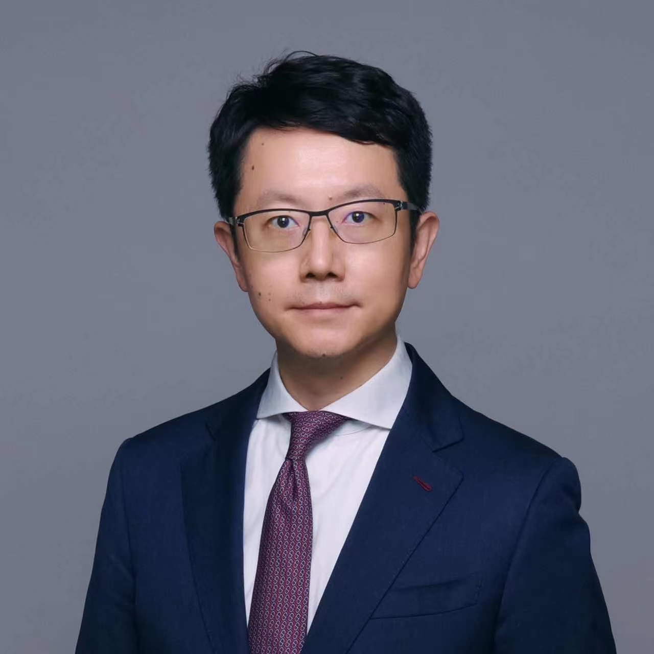 图为中金公司新总裁吴波