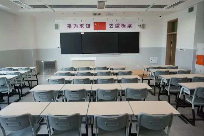以太全光网铺就网络高速路铁一中金湾中学携手锐捷打造全光智慧校园