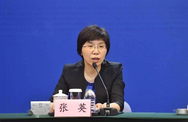 张英任上海市经信委主任,前任吴金城已任浦东新区代区长|张英_新浪