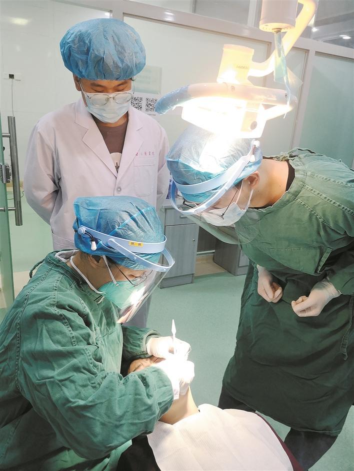 从"齿"开始 共筑健康|口腔科_新浪财经_新浪网