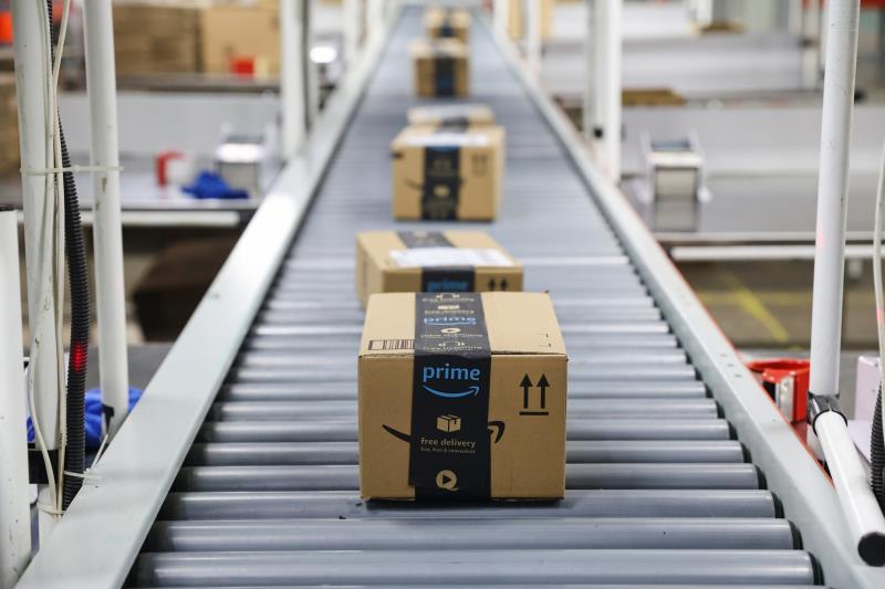 "黑五"前夕 亚马逊海外购加码跨境物流:首个前置保税仓落地宁波