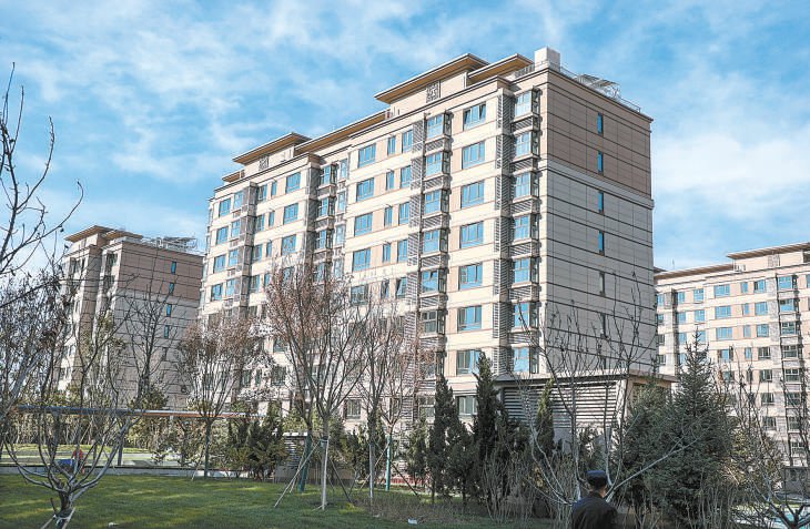 图为荣合佳苑小区外景.赵超凡摄