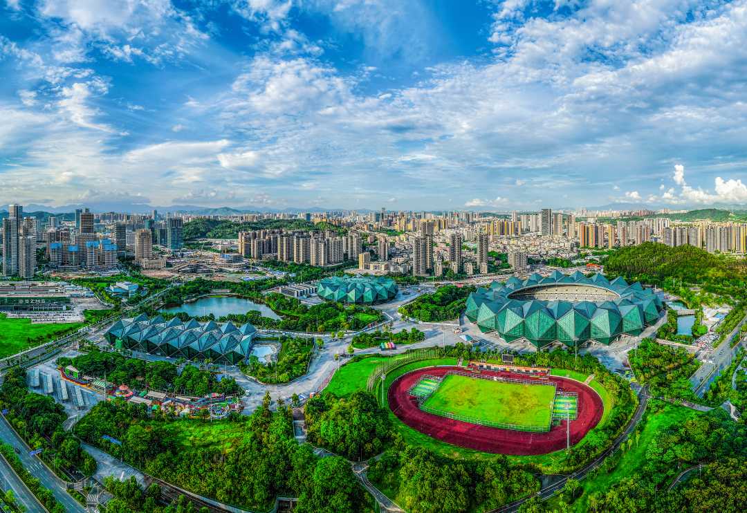 图为俯瞰大运深港国际科教城.