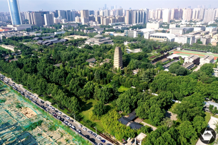 航拍小雁塔历史文化片区 图源陕光灯