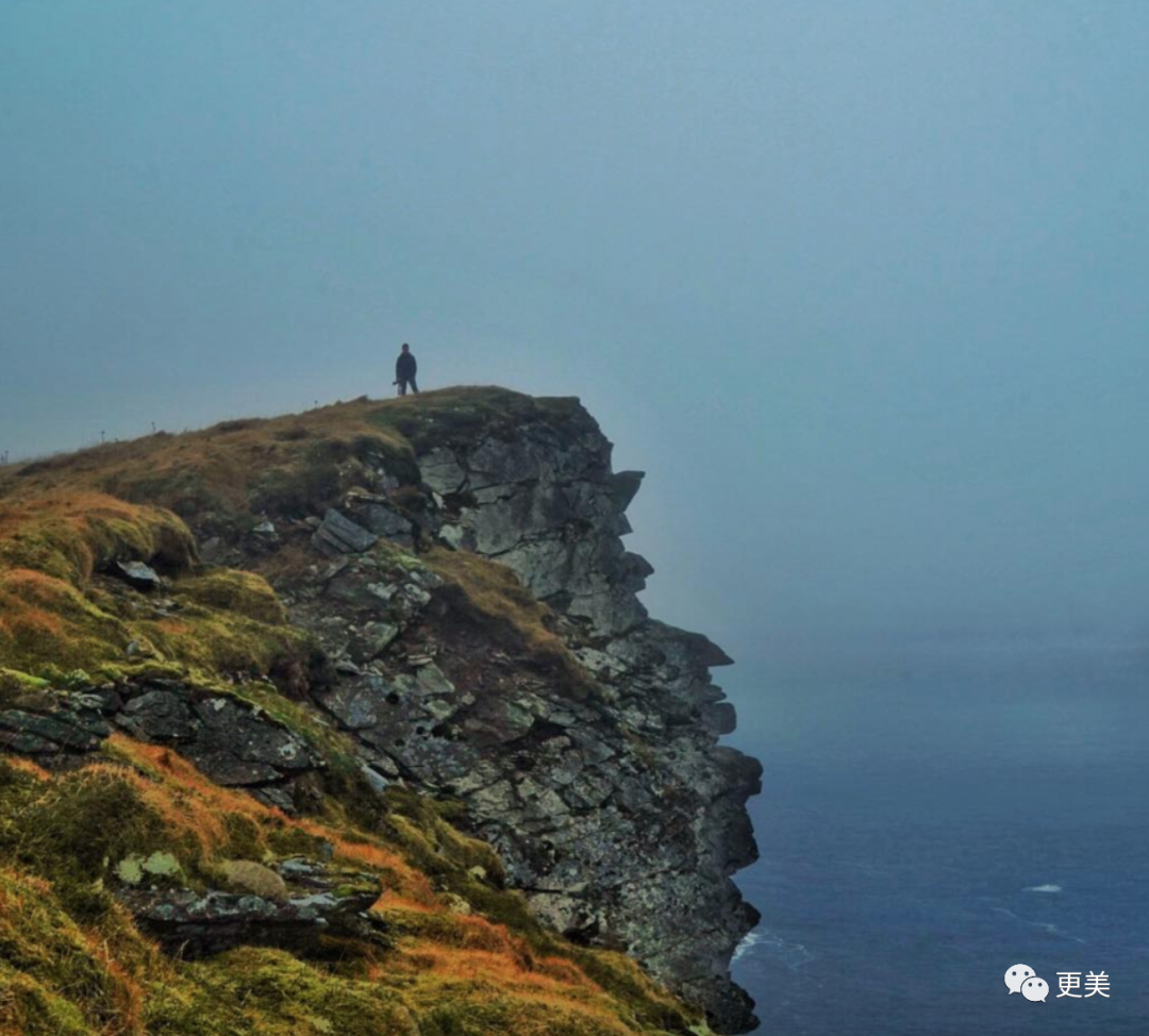 △刘炜鸣Ins画风