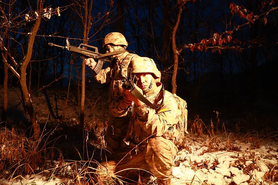 "丛林猎手"已潜入!_新浪财经_新浪网