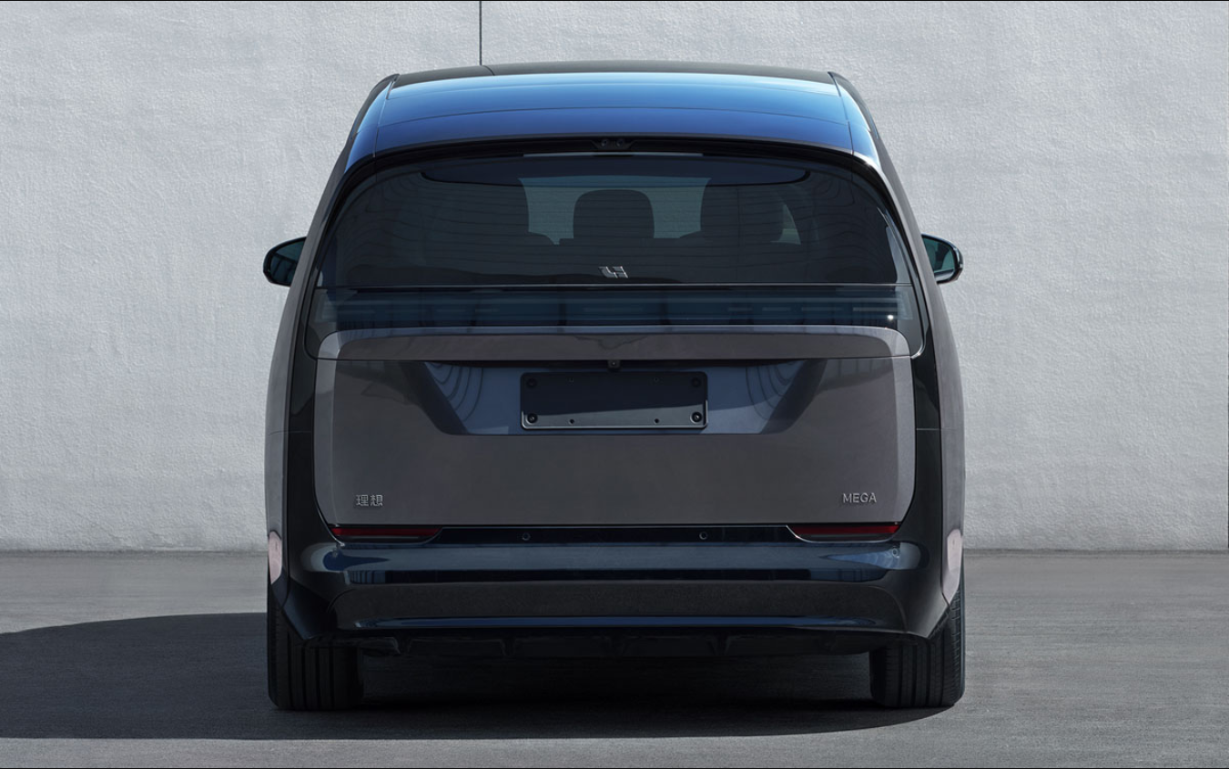 理想MEGA入网工信部：华为电机+宁德时代麒麟5C电池