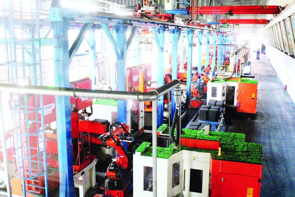 图为湖南中科电气股份有限公司锂电新材智能装备项目生产车间。