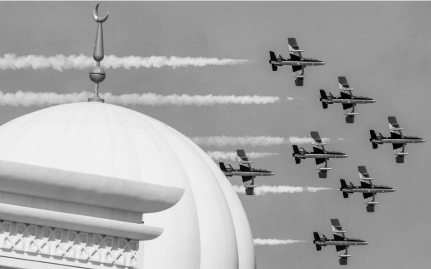 第十八届迪拜国际航空展举行|航空展_新浪财经_新浪网