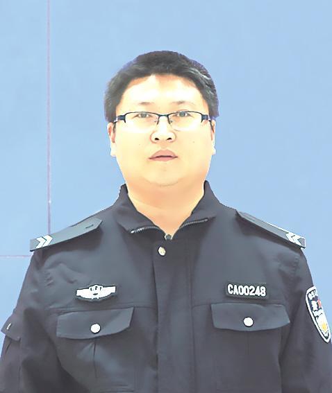 个人简介 贾建军,成安县公安局辅警,邯郸市公安文联会员,成安县作家