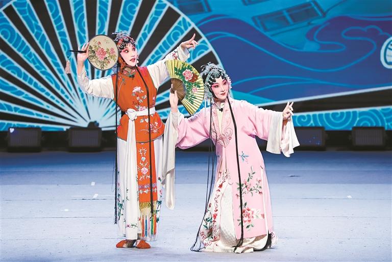 "戏曲进校园"活动现场