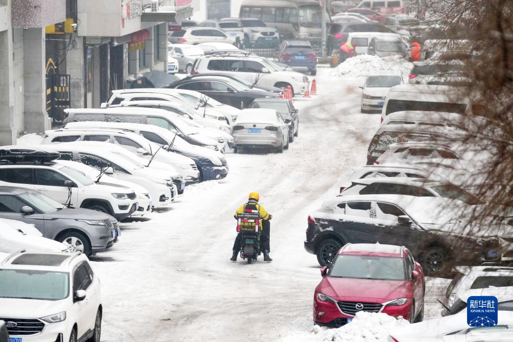 新华全媒 丨东北再迎较强雨雪天气 专家提醒注意叠加效应|黑龙江省