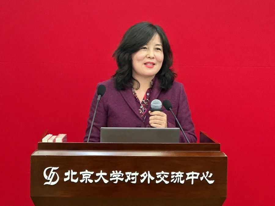 时尚生活编辑中心主任吕娜