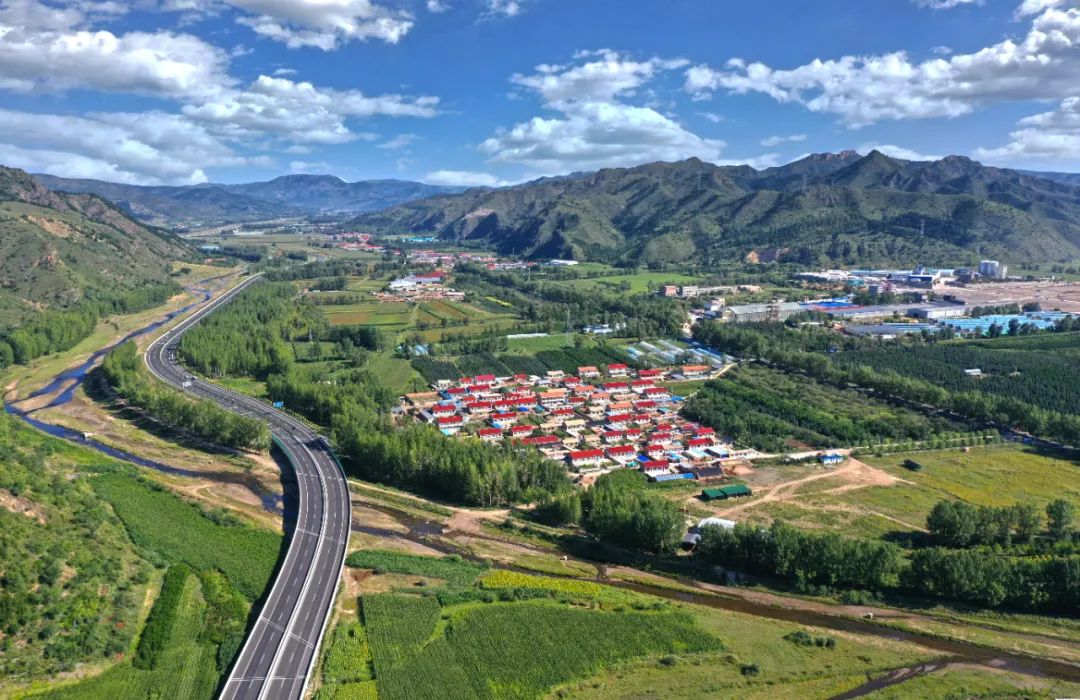 河北省围场县:"三美融合"绘出乡村振兴多彩卷