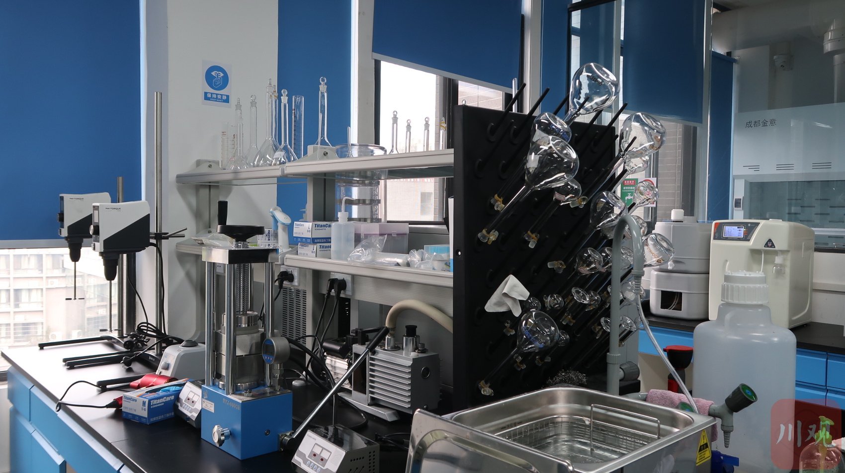 探访高校科研"国际范儿"②丨西南交大地灾防治与交通减灾选线研究团队