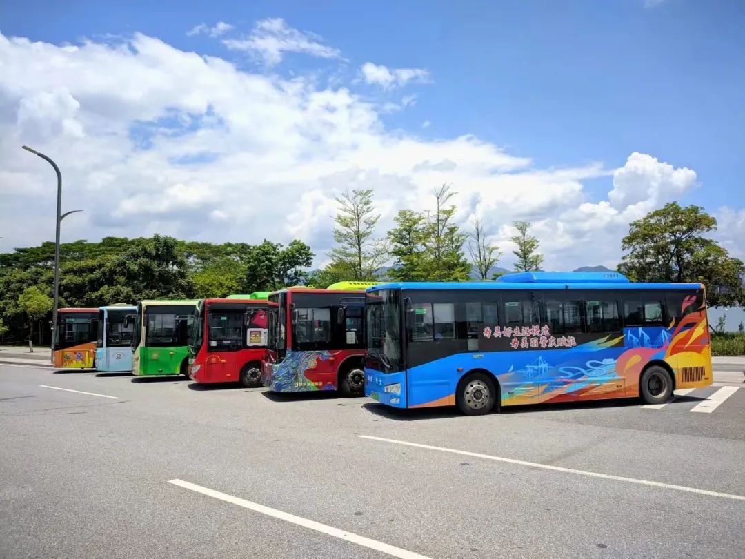 游玩5a级景区乘车接驳全部免费你符合条件吗