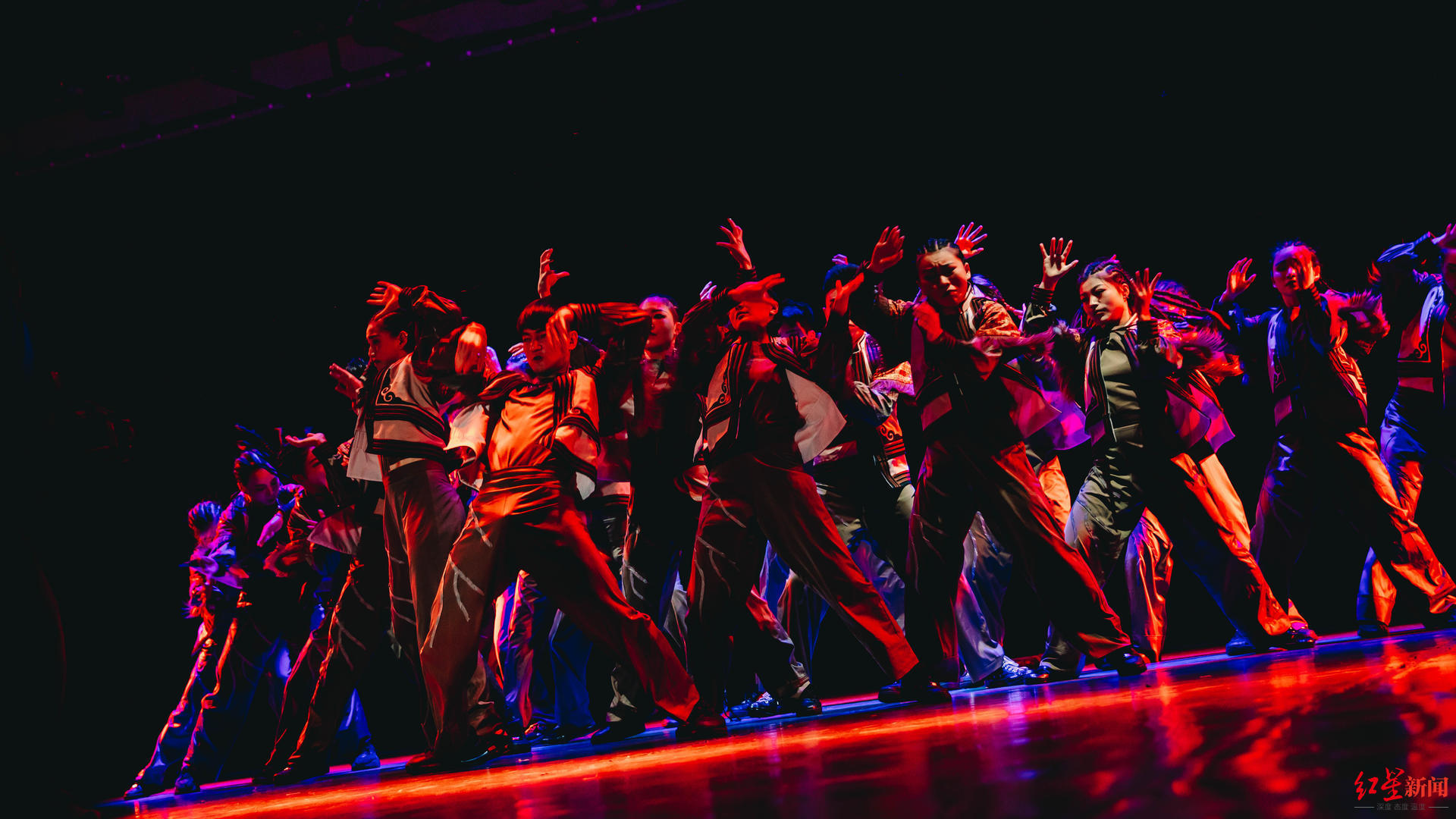 劲舞暖冬成都市第二届街舞大赛将启幕