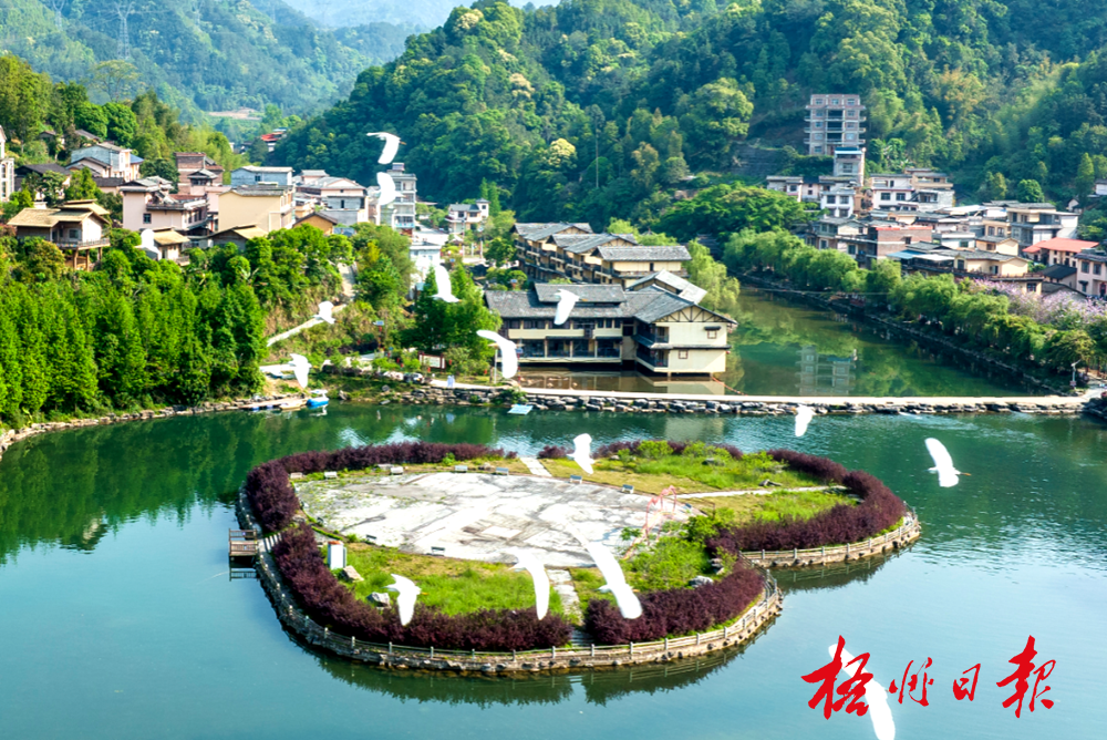 蒙山县长坪瑶族乡坪垌 黄胜林 摄